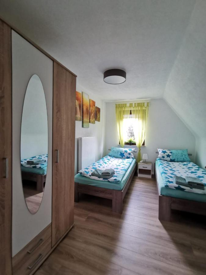 Apartamento La Casa Suciu Forchtenberg Exterior foto